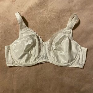 Barely used Playtex bra EUC